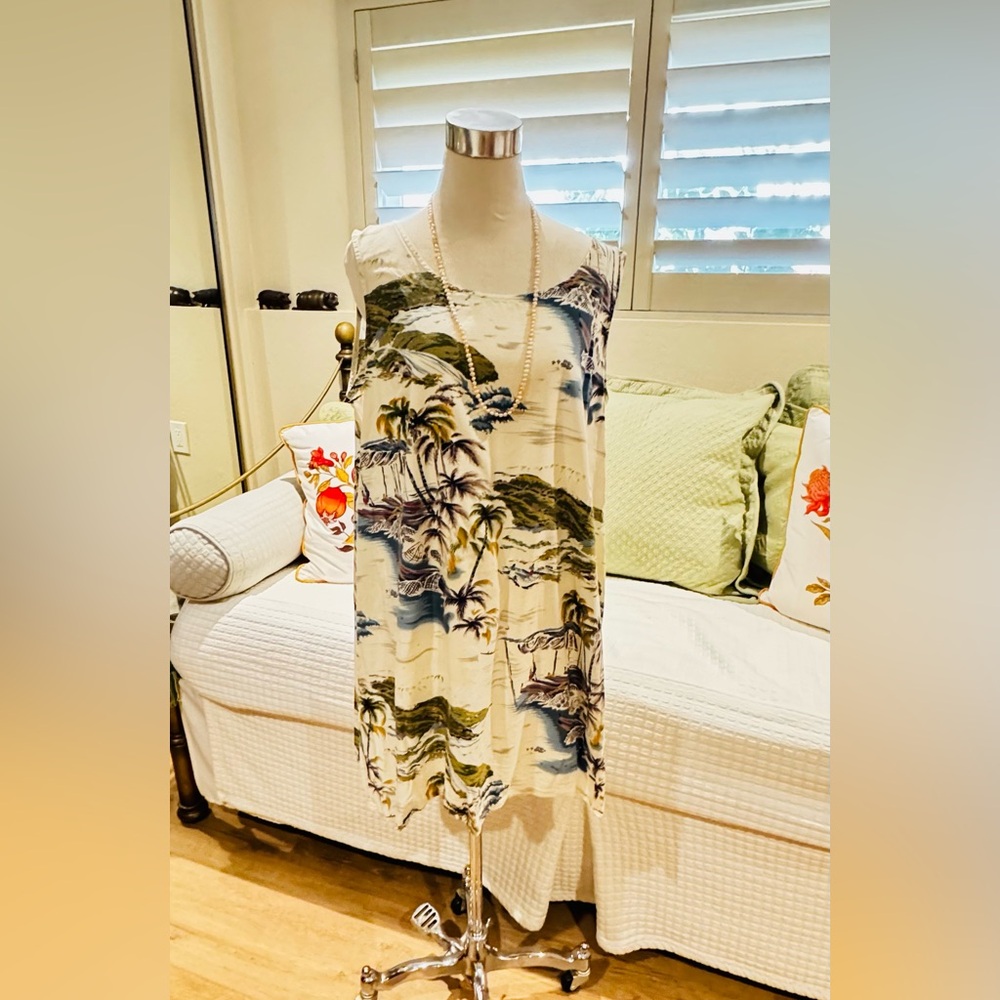 Tropical Print Sleeveless Dress